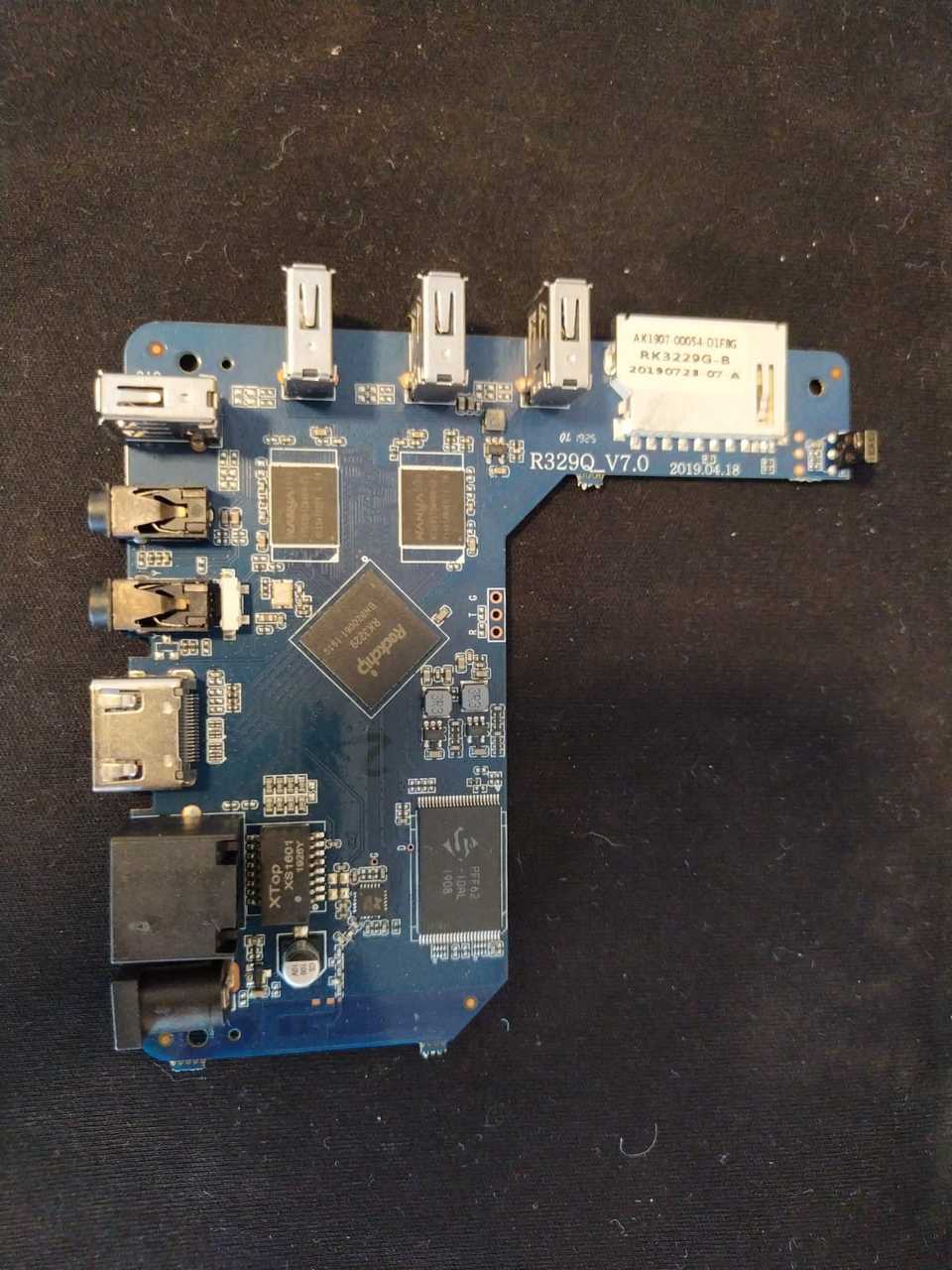 board-1-s905-w